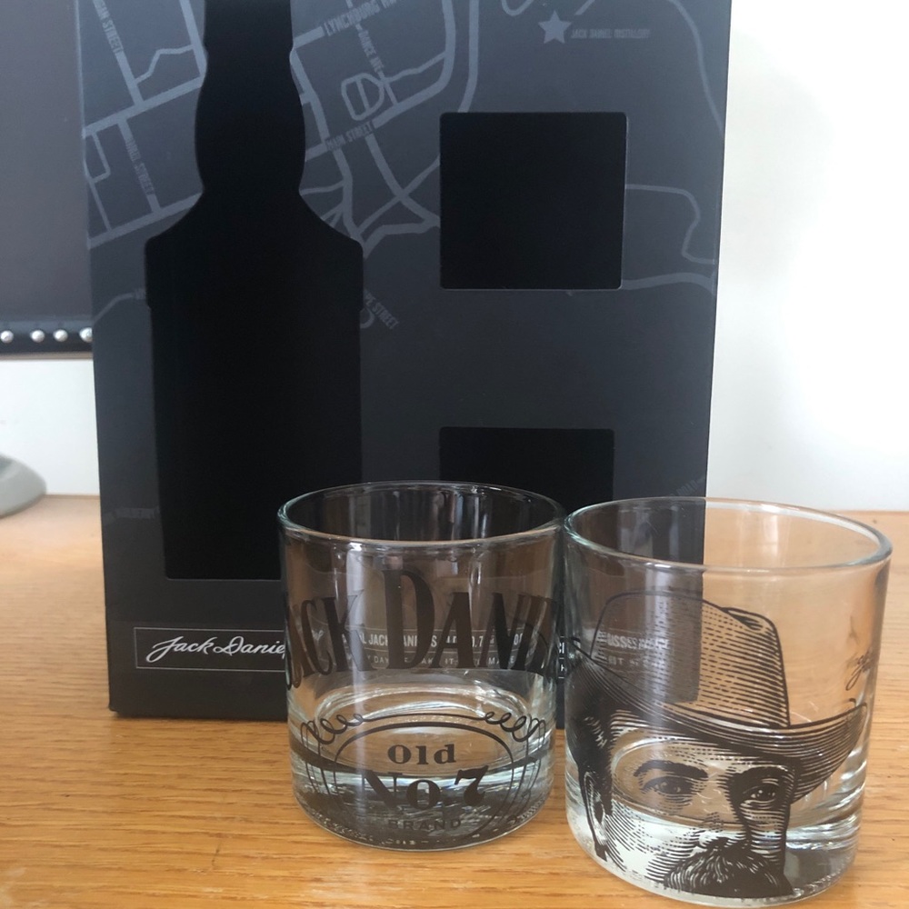 🆕 2 Jack Daniels Rock Glasses